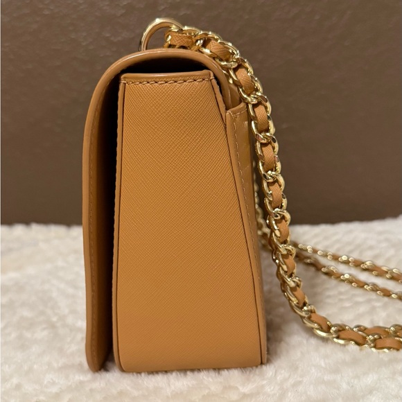 Tory Burch Tan Leather Shoulder Bag - Picture 9 of 11
